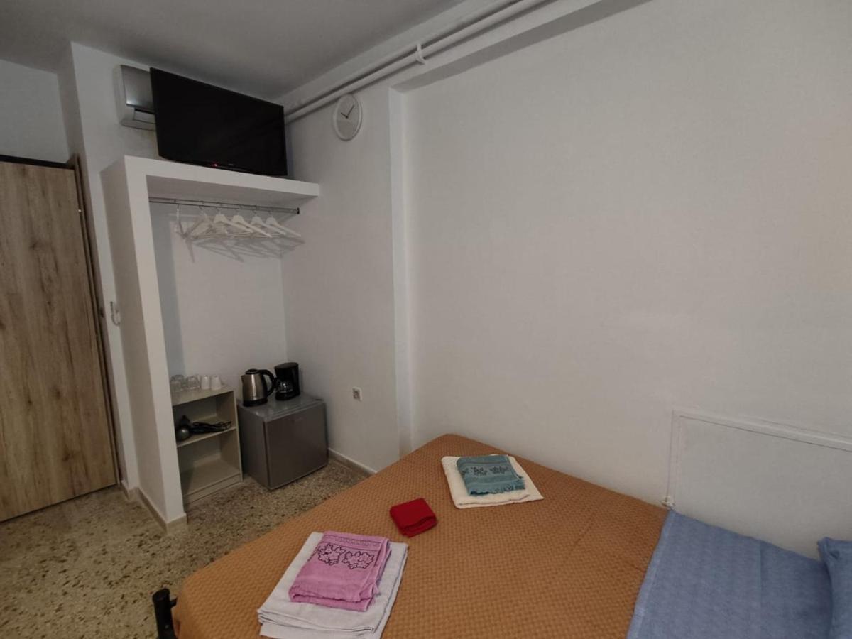 Pure Urban Acropolis Metro Petralona Apartment Athena Bagian luar foto