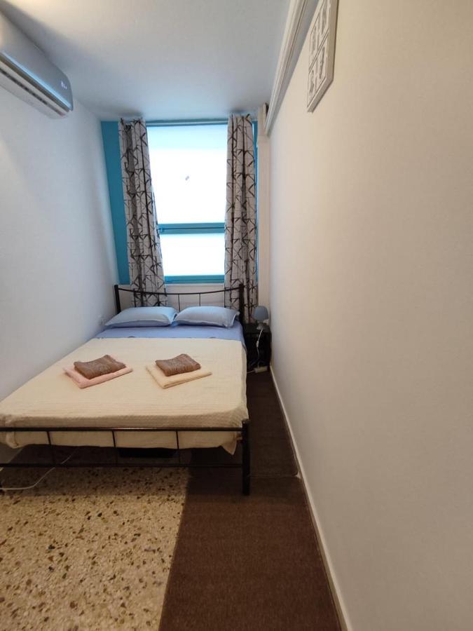 Pure Urban Acropolis Metro Petralona Apartment Athena Bagian luar foto